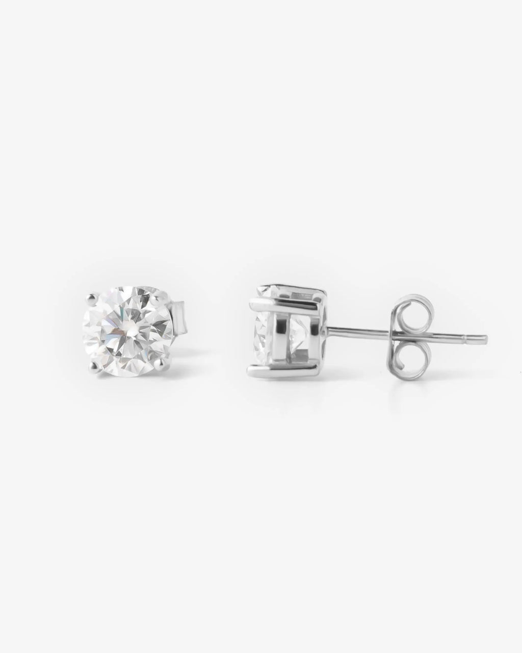 Sparkling 6MM Moissanite Earrings - Elevate Your Everyday Elegance
